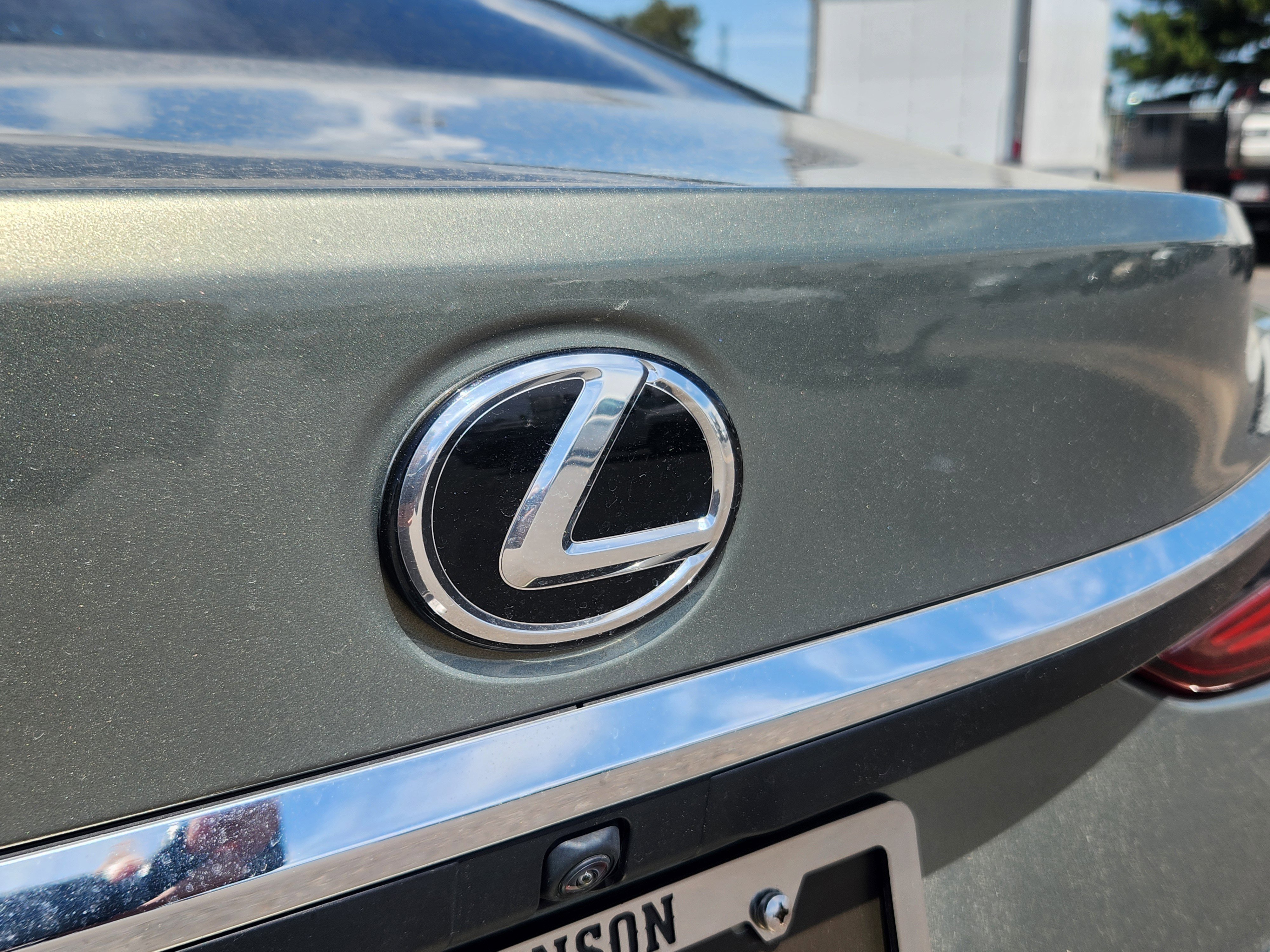 Used 2023 Lexus ES 250 w/ Premium Package AWD/4WD image 18