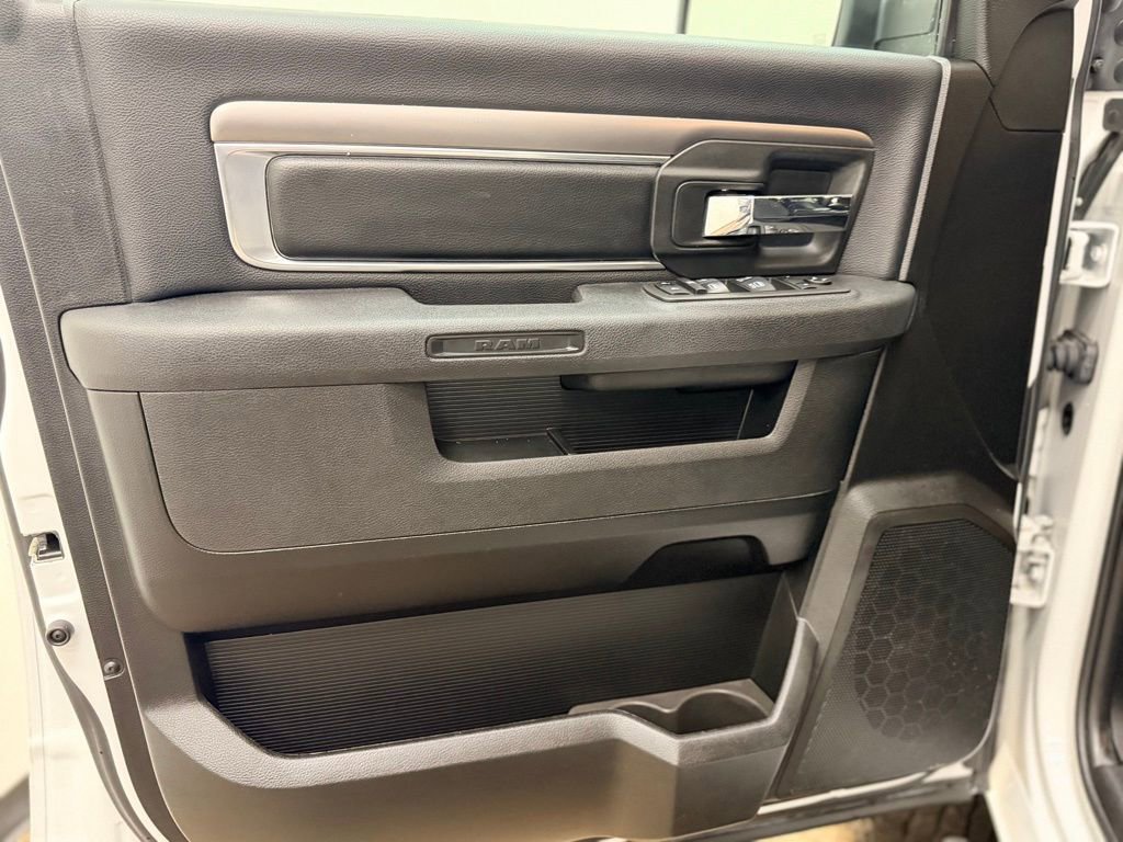 Used 2021 RAM 1500 Classic Warlock w/ Electronics Group image 10