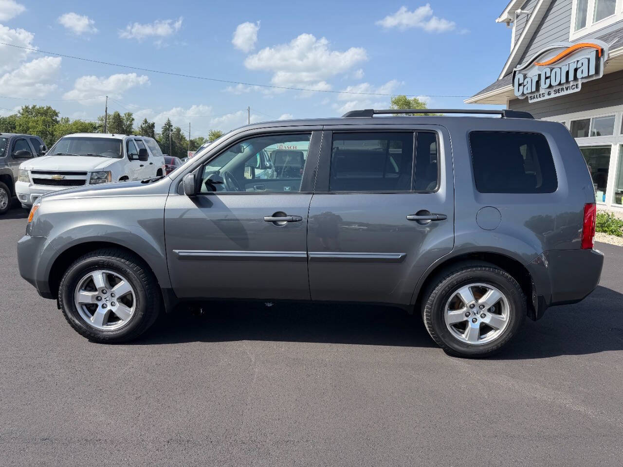 Used 2011 Honda Pilot EX-L image 2