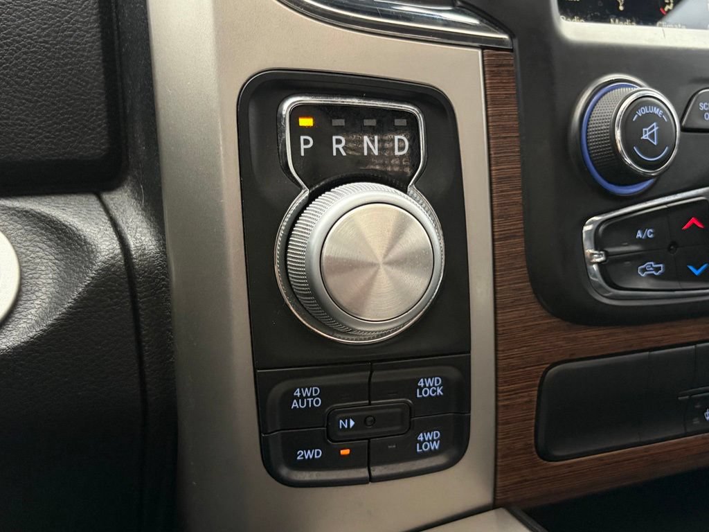 Used 2018 RAM 1500 Laramie w/ Convenience Group AWD/4WD image 35