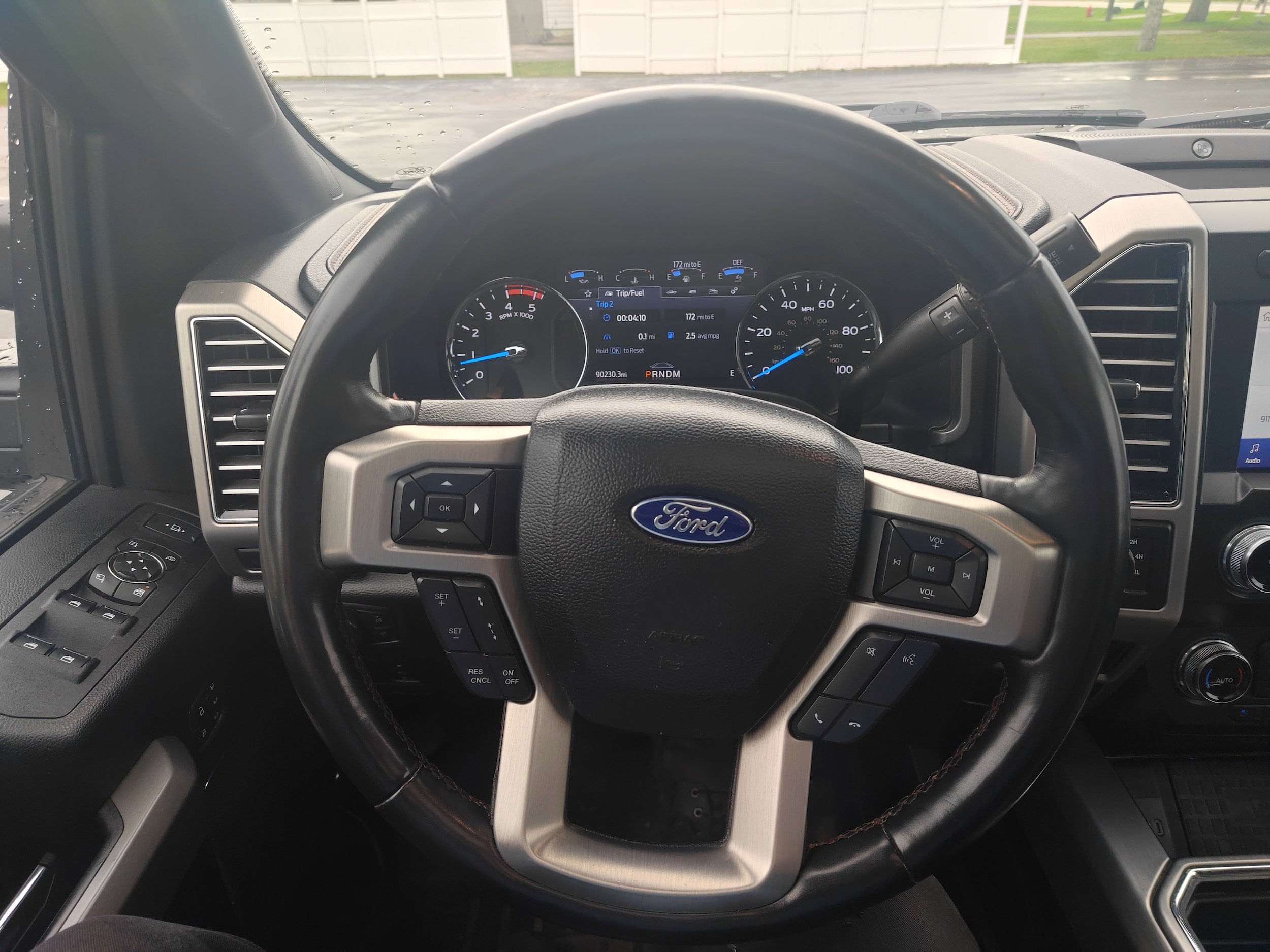 Used 2021 Ford F250 Platinum w/ FX4 Off-Road Package AWD/4WD image 18