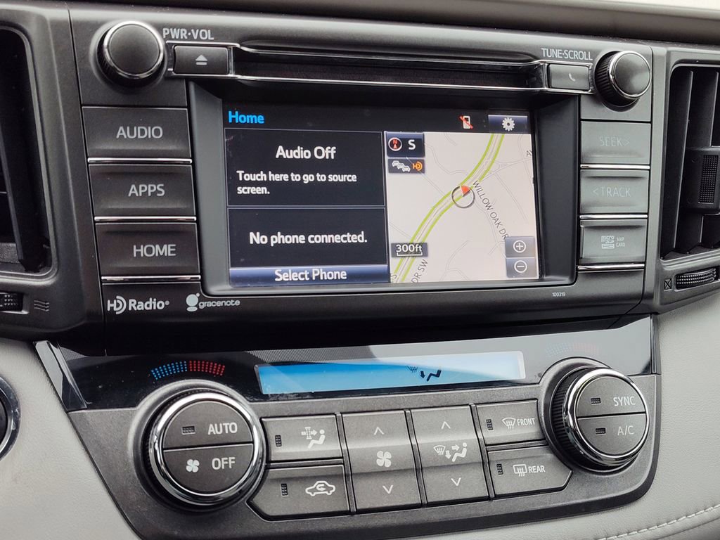 Used 2015 Toyota RAV4 Limited image 24