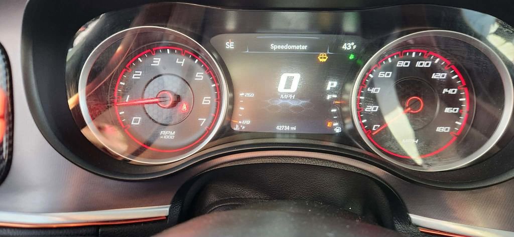 Used 2019 Dodge Charger Scat Pack w/ Navigation & Travel Group image 3