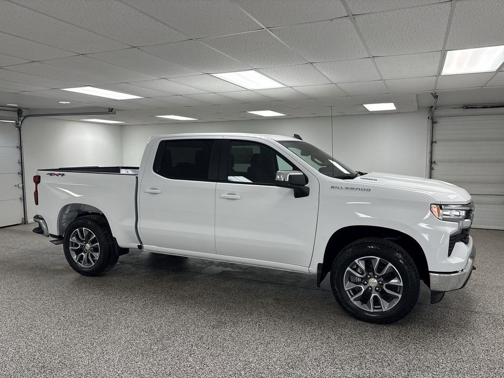 New 2026 Chevrolet Silverado 1500 LT