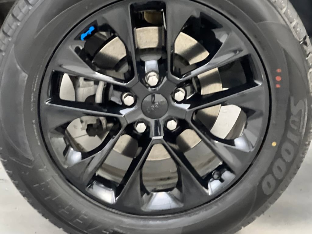 Used 2022 Jeep Wrangler Unlimited Sahara w/ Cold Weather Group image 67