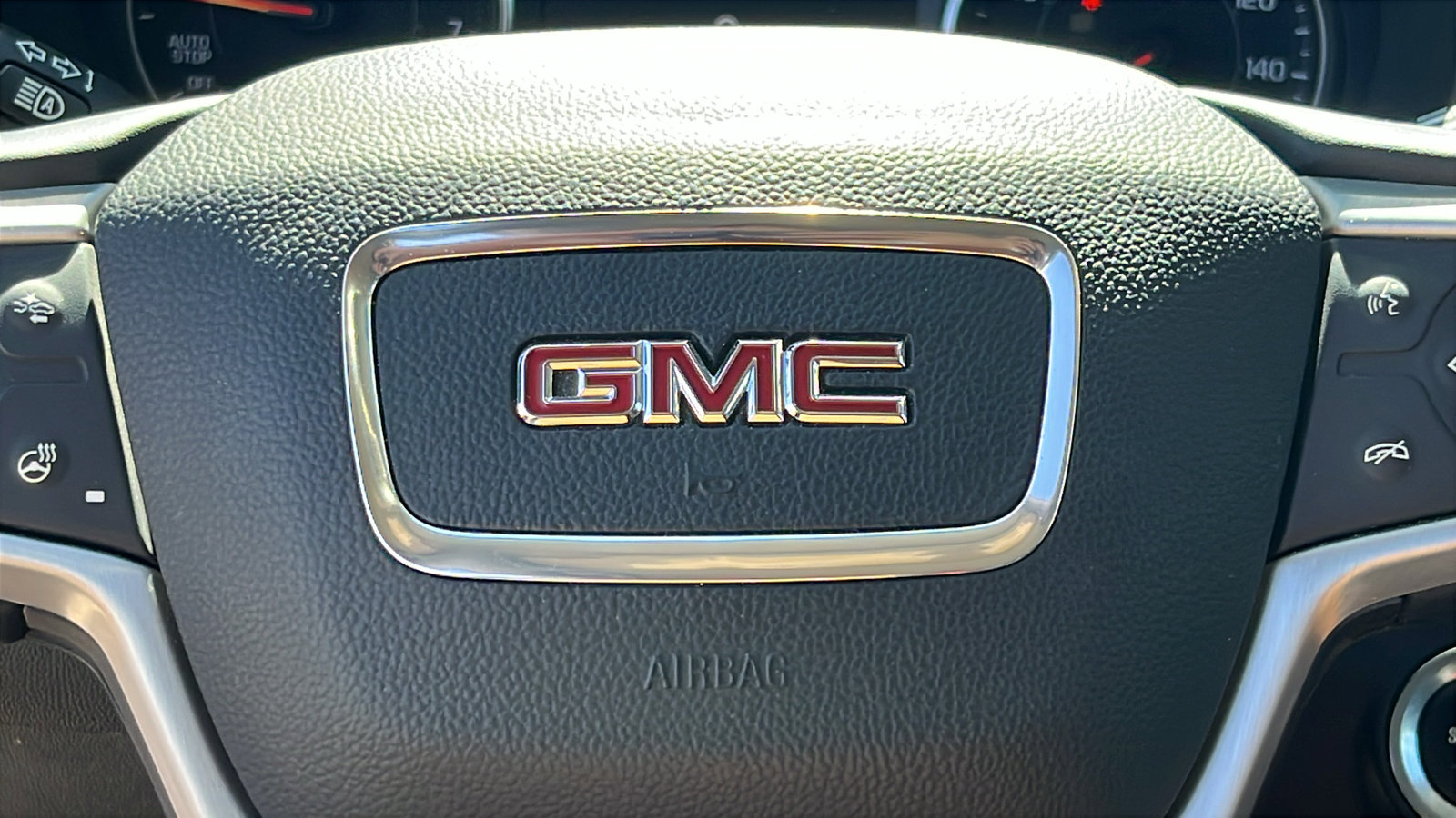 Certified 2024 GMC Terrain SLT image 17