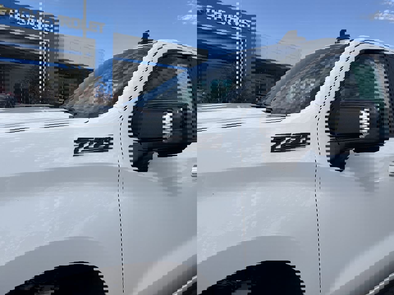 New 2026 Chevrolet Silverado 1500 RST w/ RST All Star Premium Package image 32