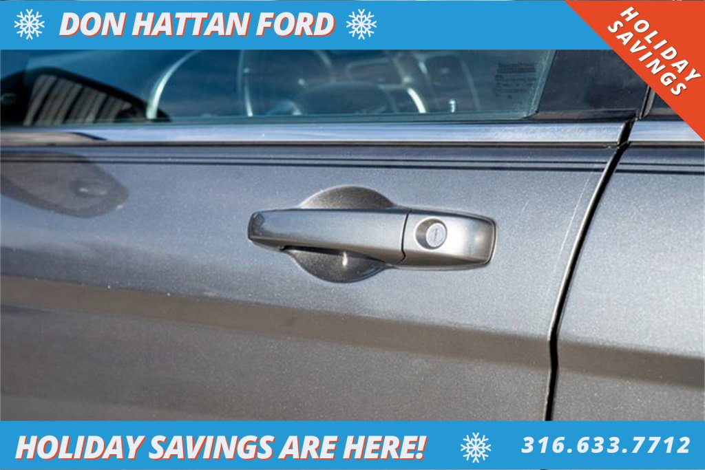 Used 2013 Chrysler 200 Limited image 25