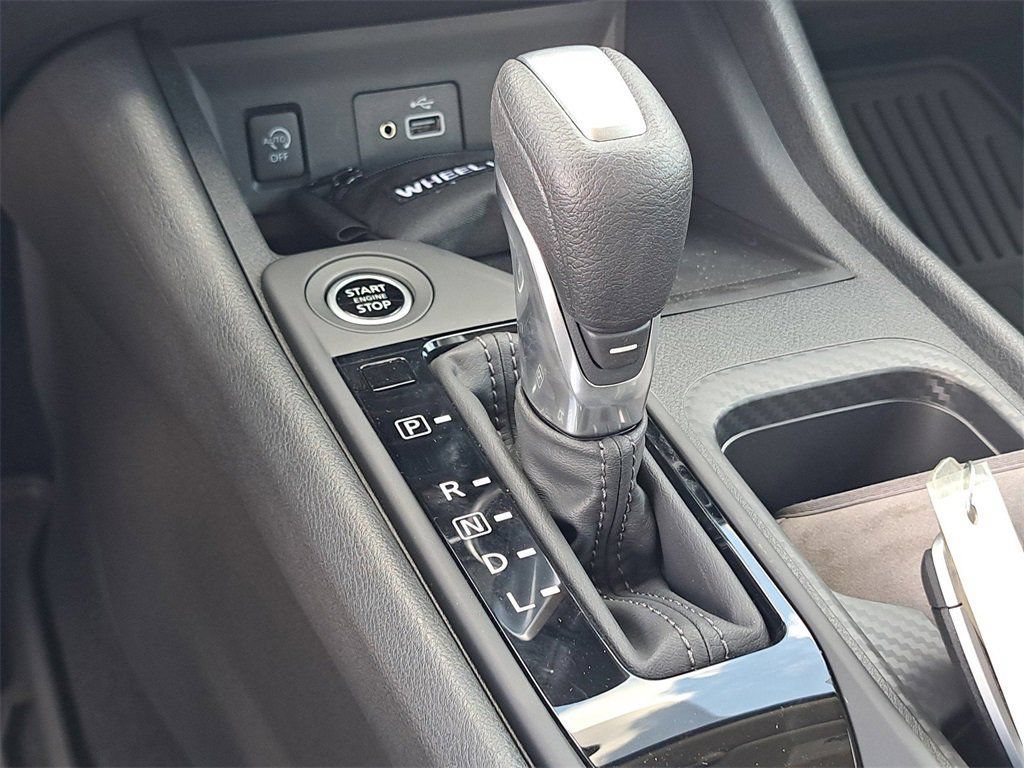 Certified 2025 Nissan Sentra S FWD image 36