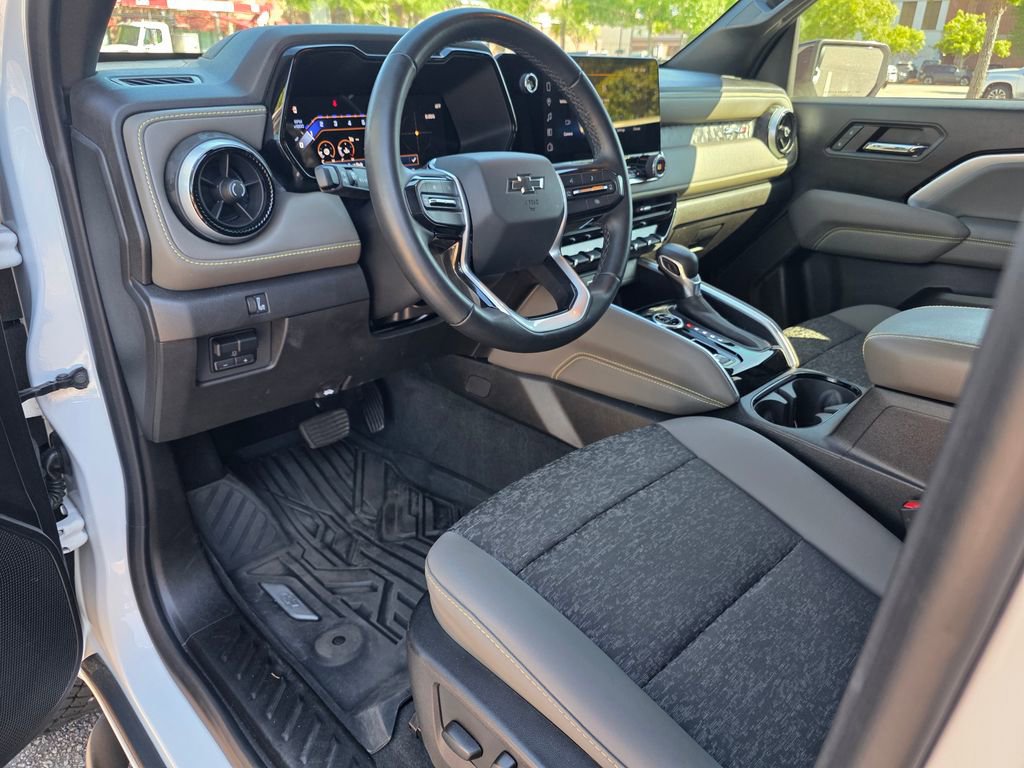 Certified 2024 Chevrolet Colorado ZR2 AWD/4WD image 11