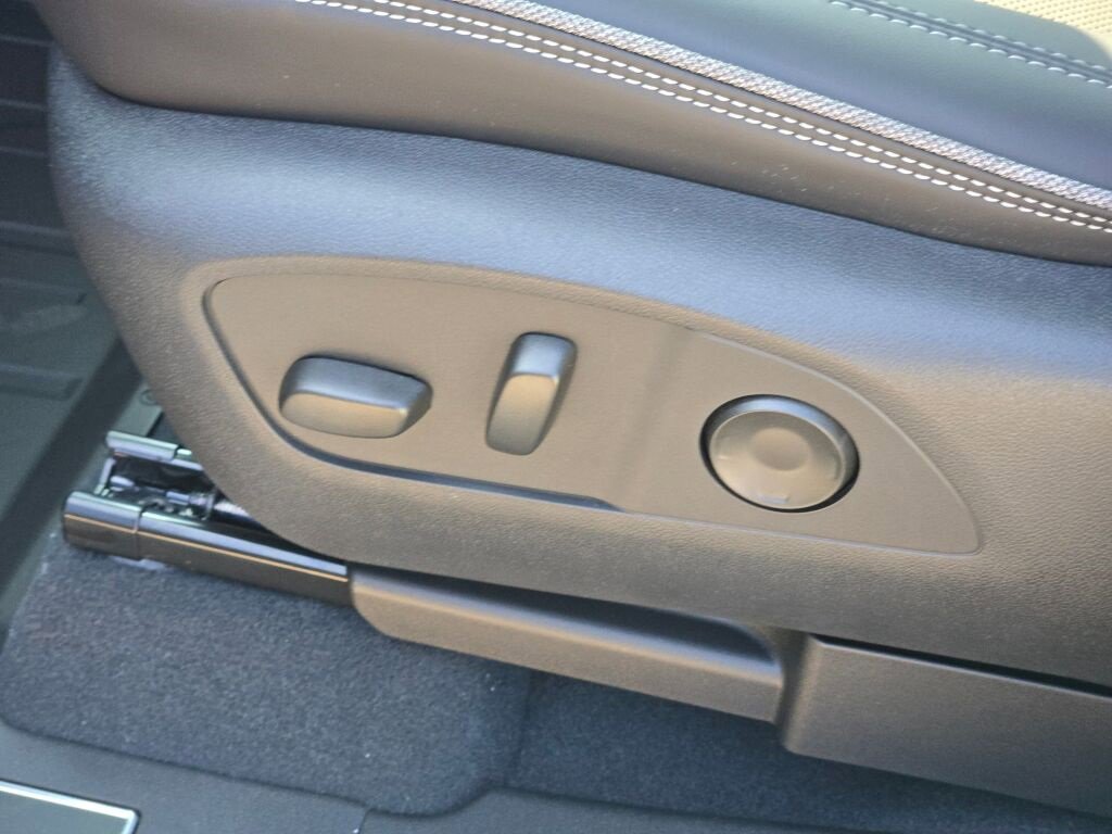 New 2026 GMC Sierra EV Denali image 23