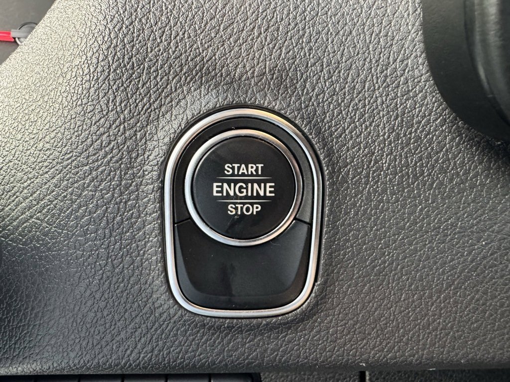 Used 2022 Mercedes-Benz Sprinter 144 Cargo image 37