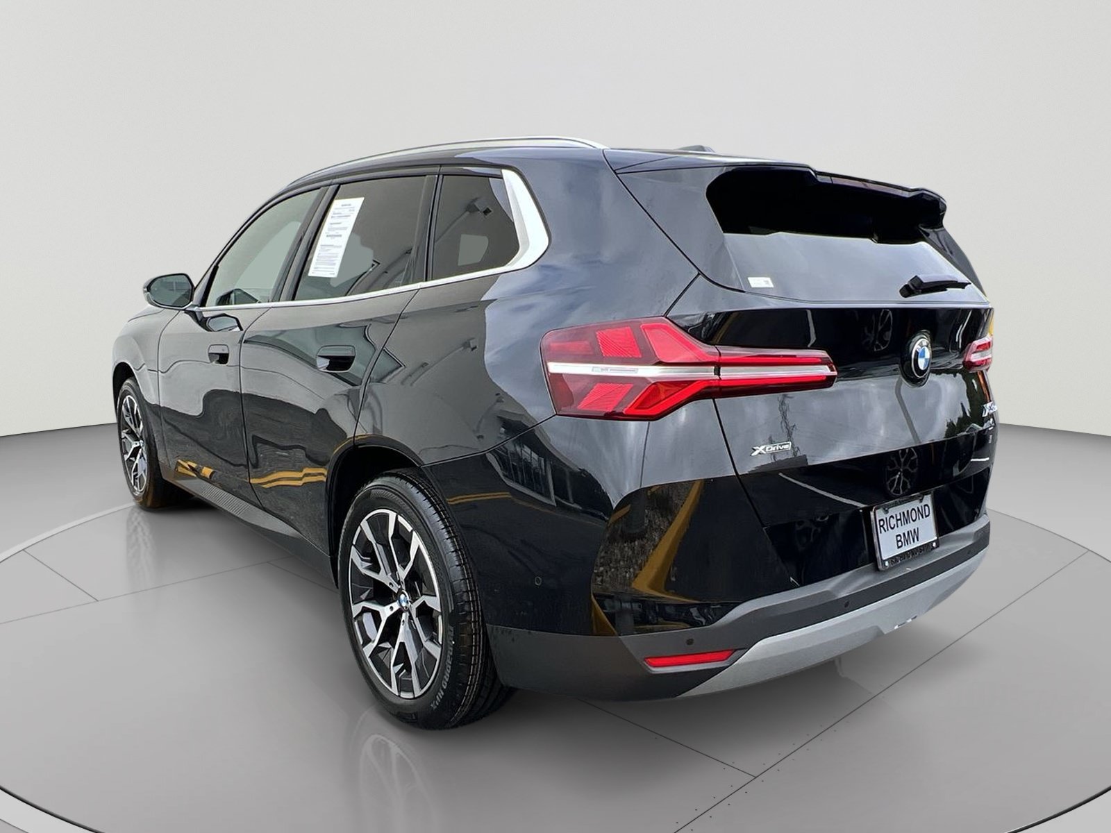 Used 2026 BMW X3 xDrive30i AWD/4WD image 3