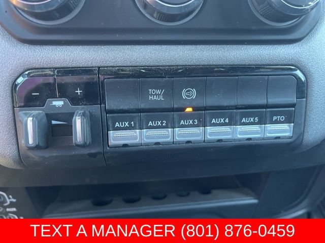 Used 2024 RAM 5500 Tradesman w/ Max Tow Package AWD/4WD image 24