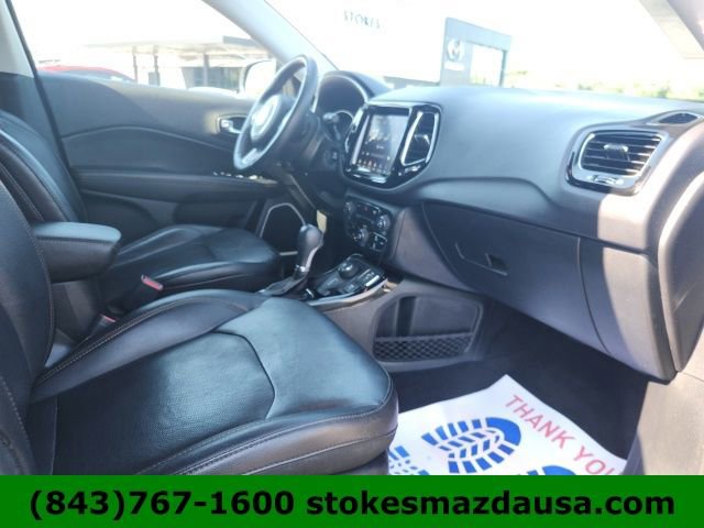 Used 2018 Jeep Compass Limited w/ Navigation Group AWD/4WD image 26