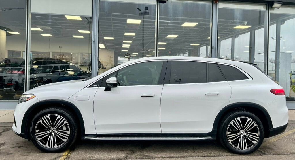 Used 2023 Mercedes-Benz EQS 450+ SUV image 41