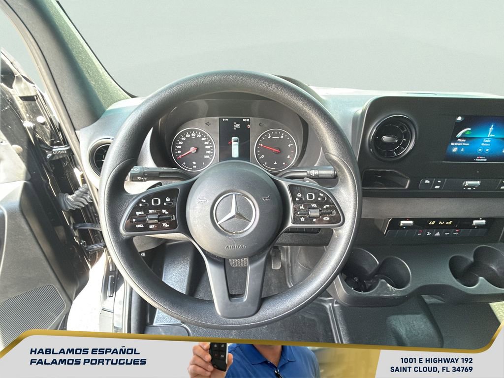 Used 2024 Mercedes-Benz Sprinter 144 Cargo image 18