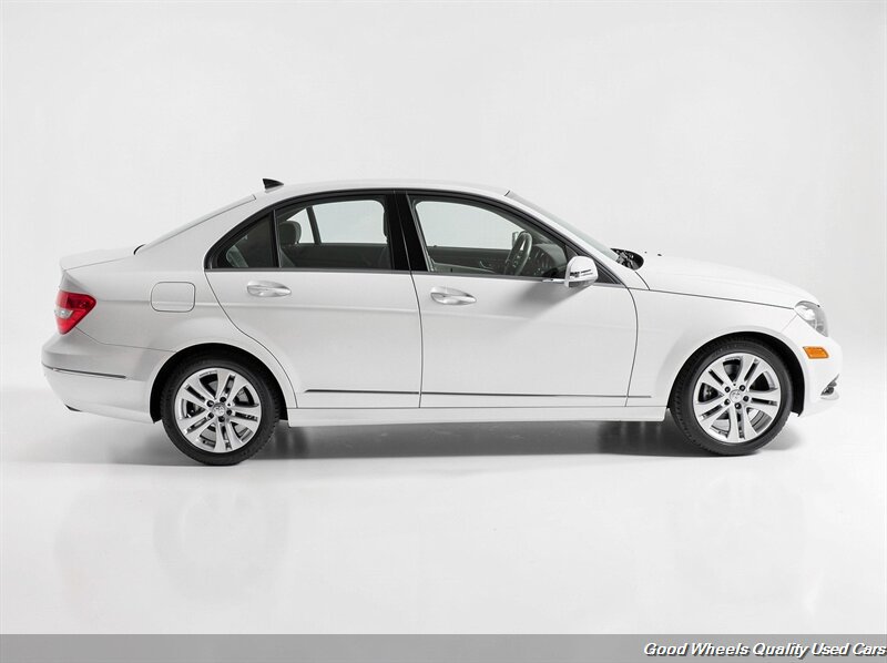 Used 2013 Mercedes-Benz C 300 4MATIC Sedan w/ Multimedia Pkg image 4
