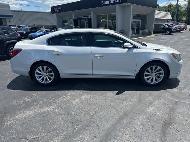 Used 2016 Buick LaCrosse Premium FWD image 3