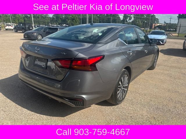 Used 2025 Nissan Altima 2.5 SV FWD image 8