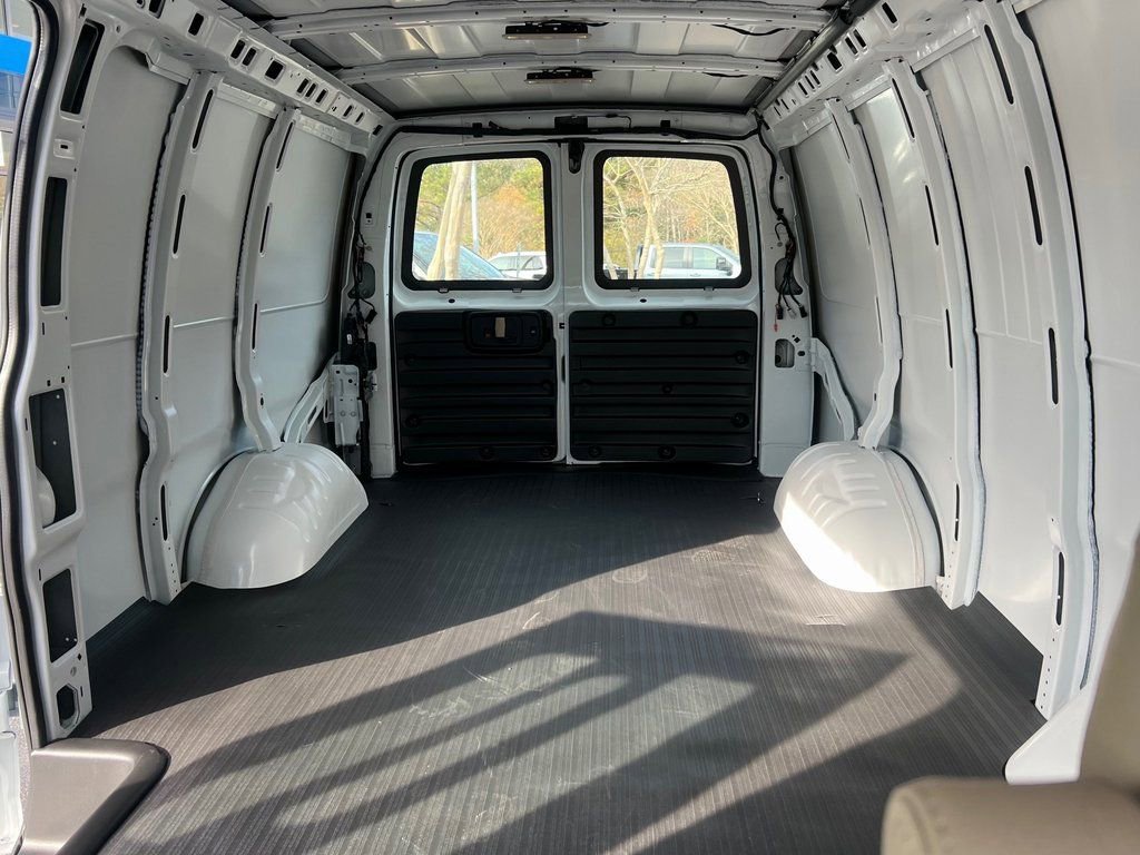 New 2025 Chevrolet Express 2500 Extended w/ Driver Convenience Package image 17
