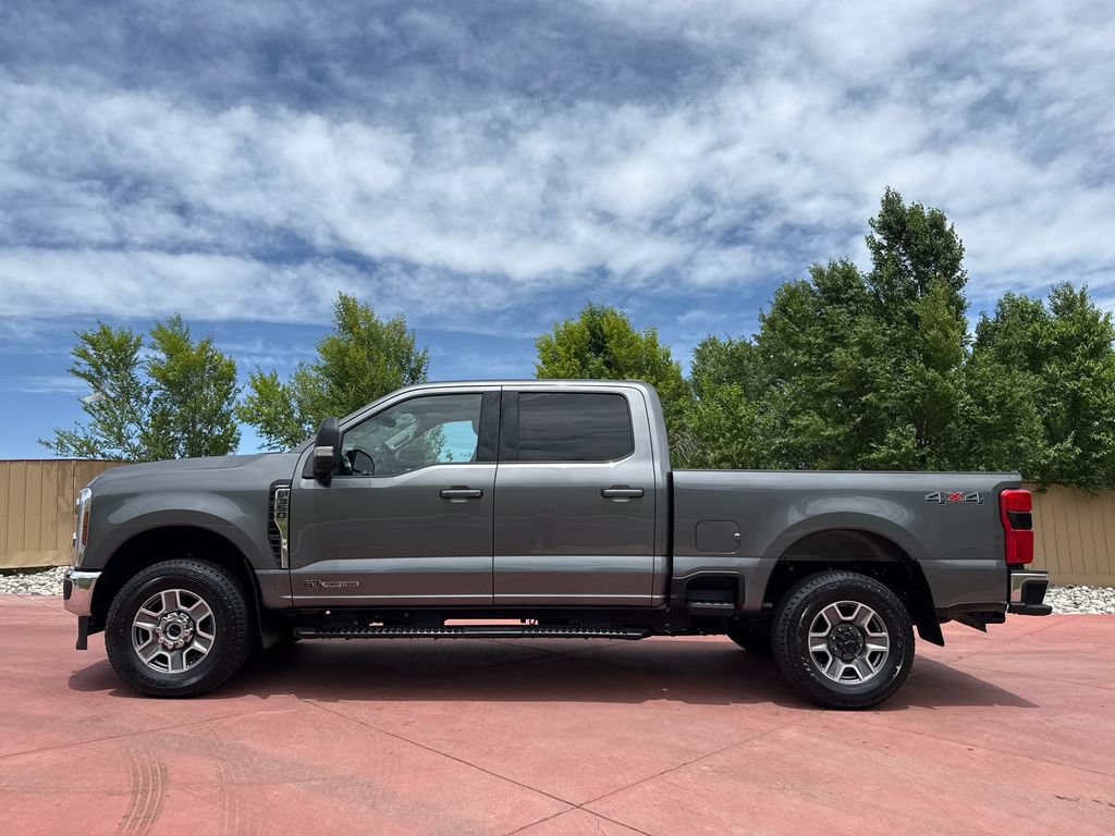 Certified 2025 Ford F350 Lariat AWD/4WD image 5