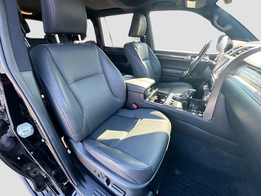 Used 2021 Lexus GX 460 Premium w/ Premium Package image 37