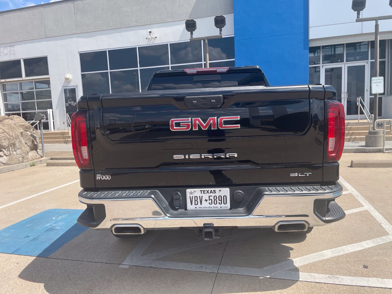 Used 2023 GMC Sierra 1500 SLT w/ SLT Premium Package AWD/4WD image 34