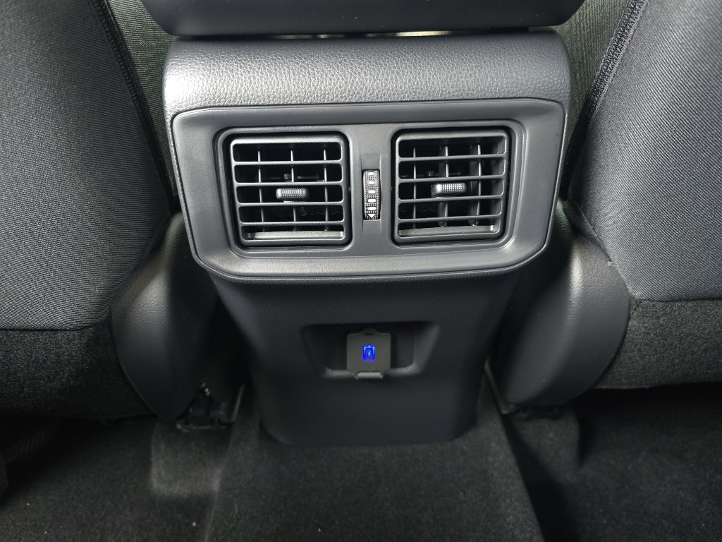 New 2025 Toyota RAV4 LE image 18