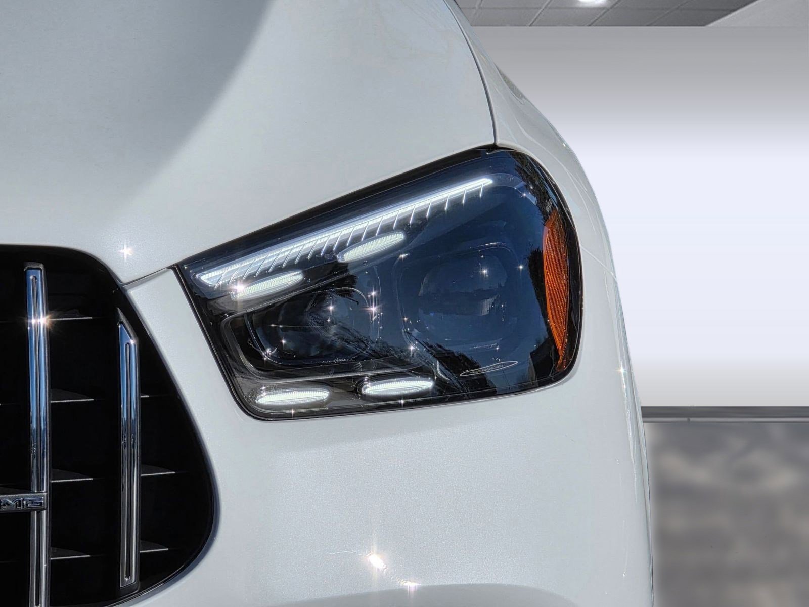 New 2026 Mercedes-Benz GLE 63 AMG S image 10