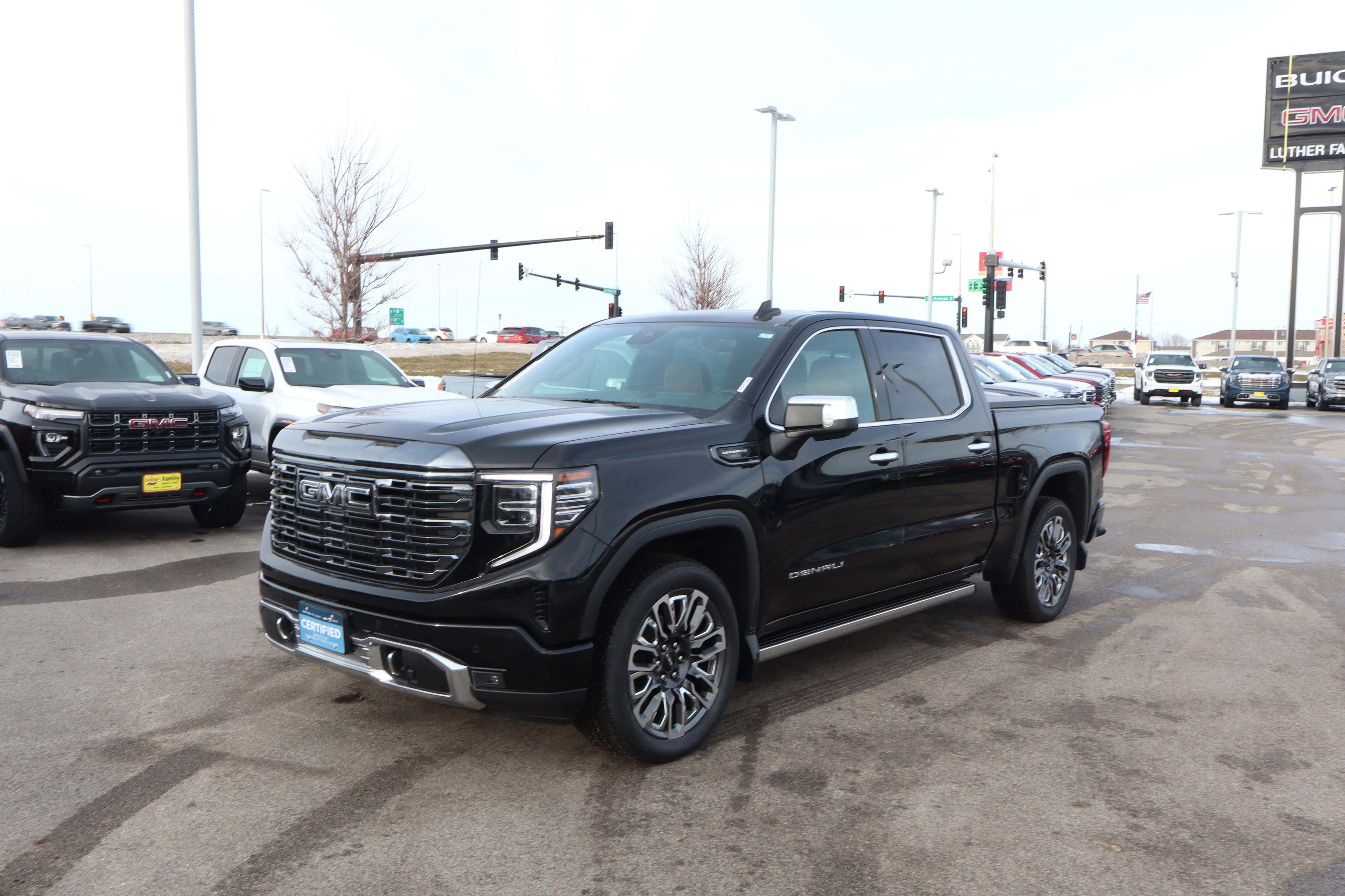 Certified 2024 GMC Sierra 1500 Denali Ultimate image 3