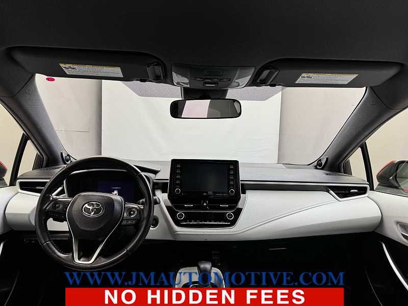 Used 2019 Toyota Corolla XSE image 11
