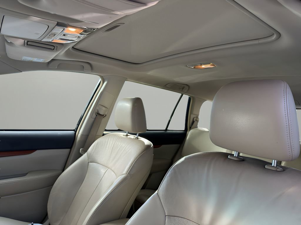 Used 2014 Subaru Outback 3.6R Limited image 4