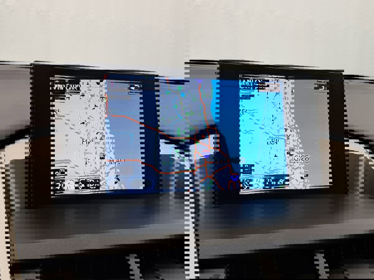 Used 2016 Lexus NX 300h AWD image 21