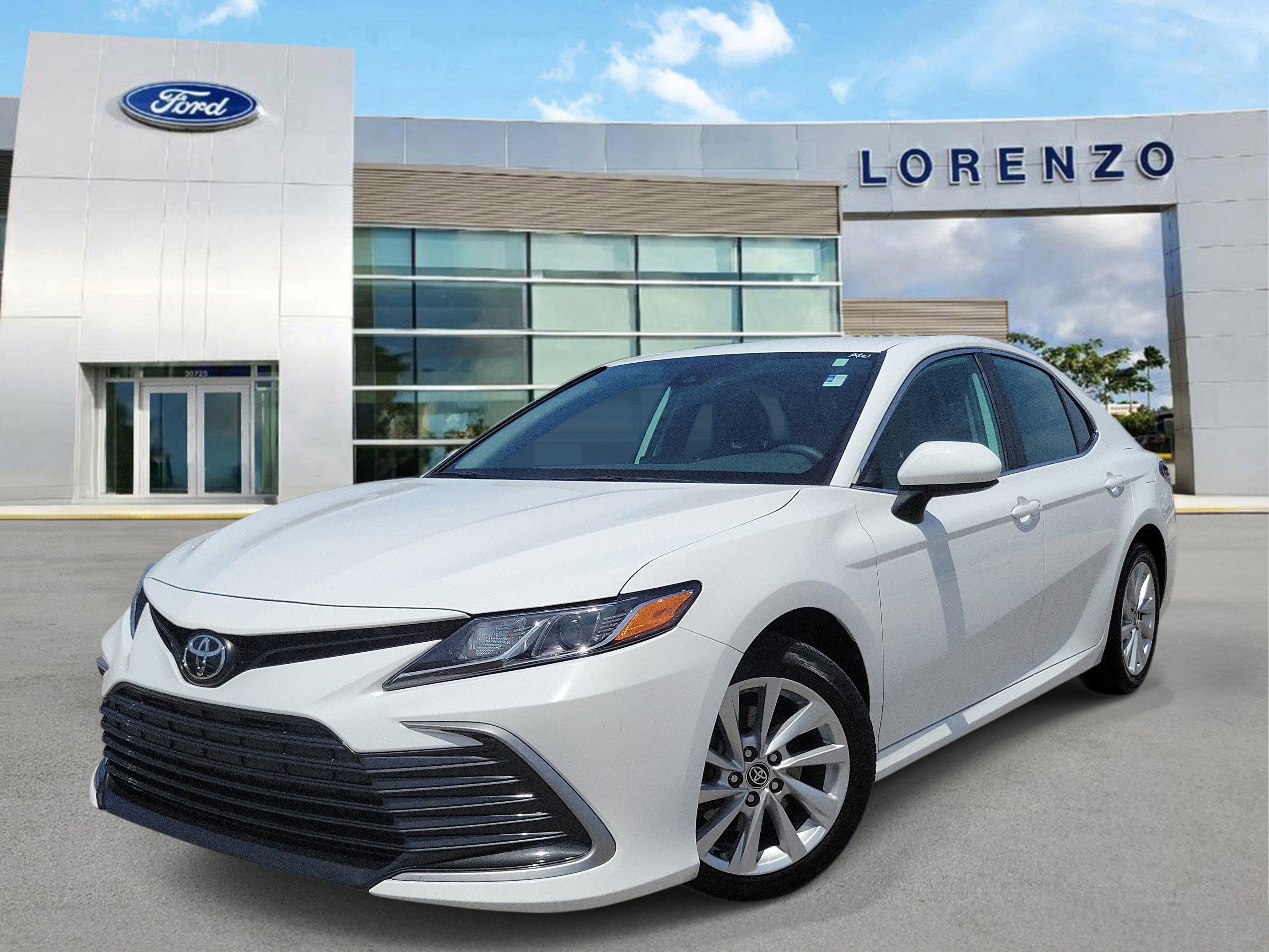 Used 2021 Toyota Camry LE