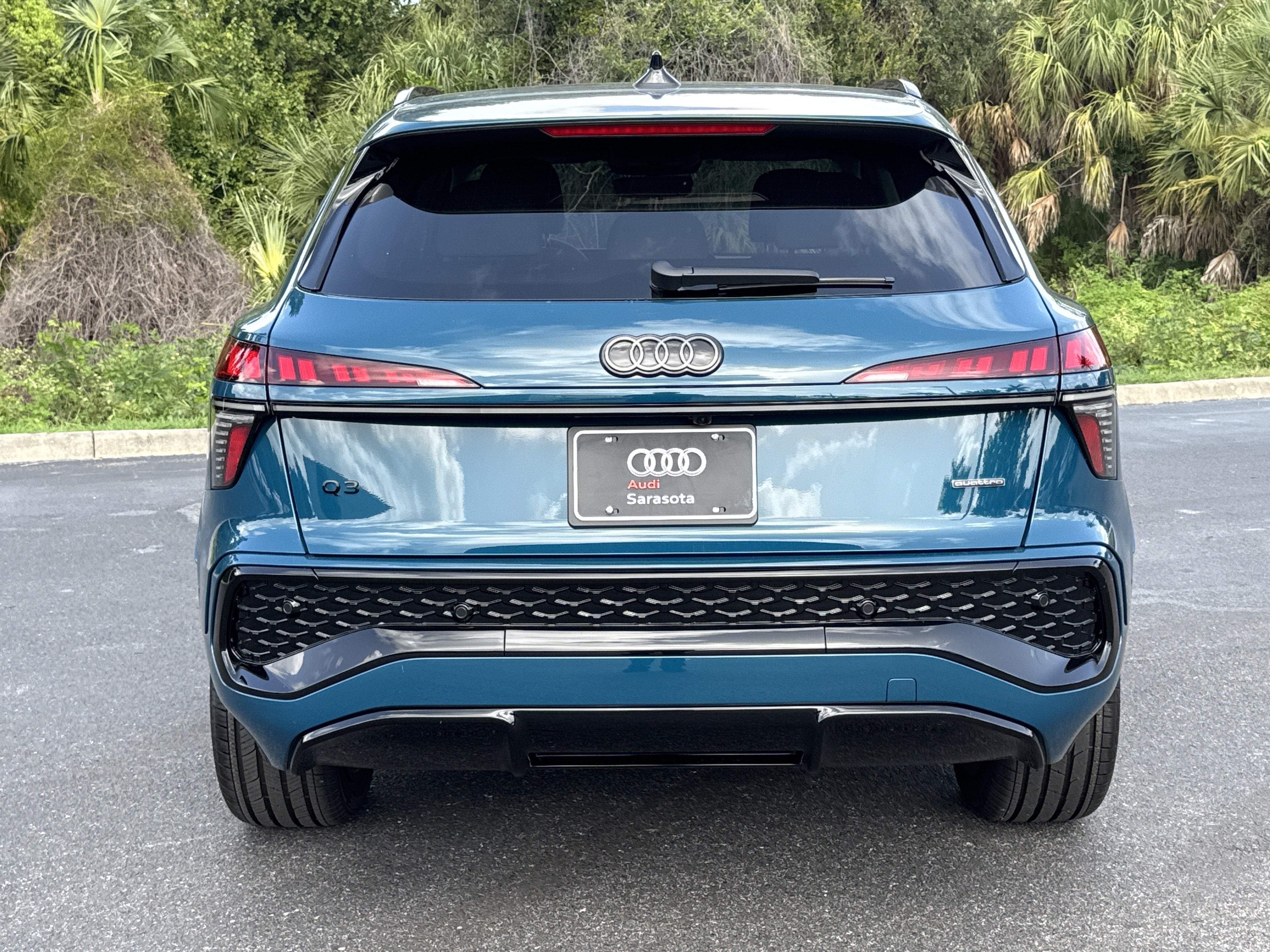 New 2026 Audi Q3 quattro 2.0T AWD/4WD image 5