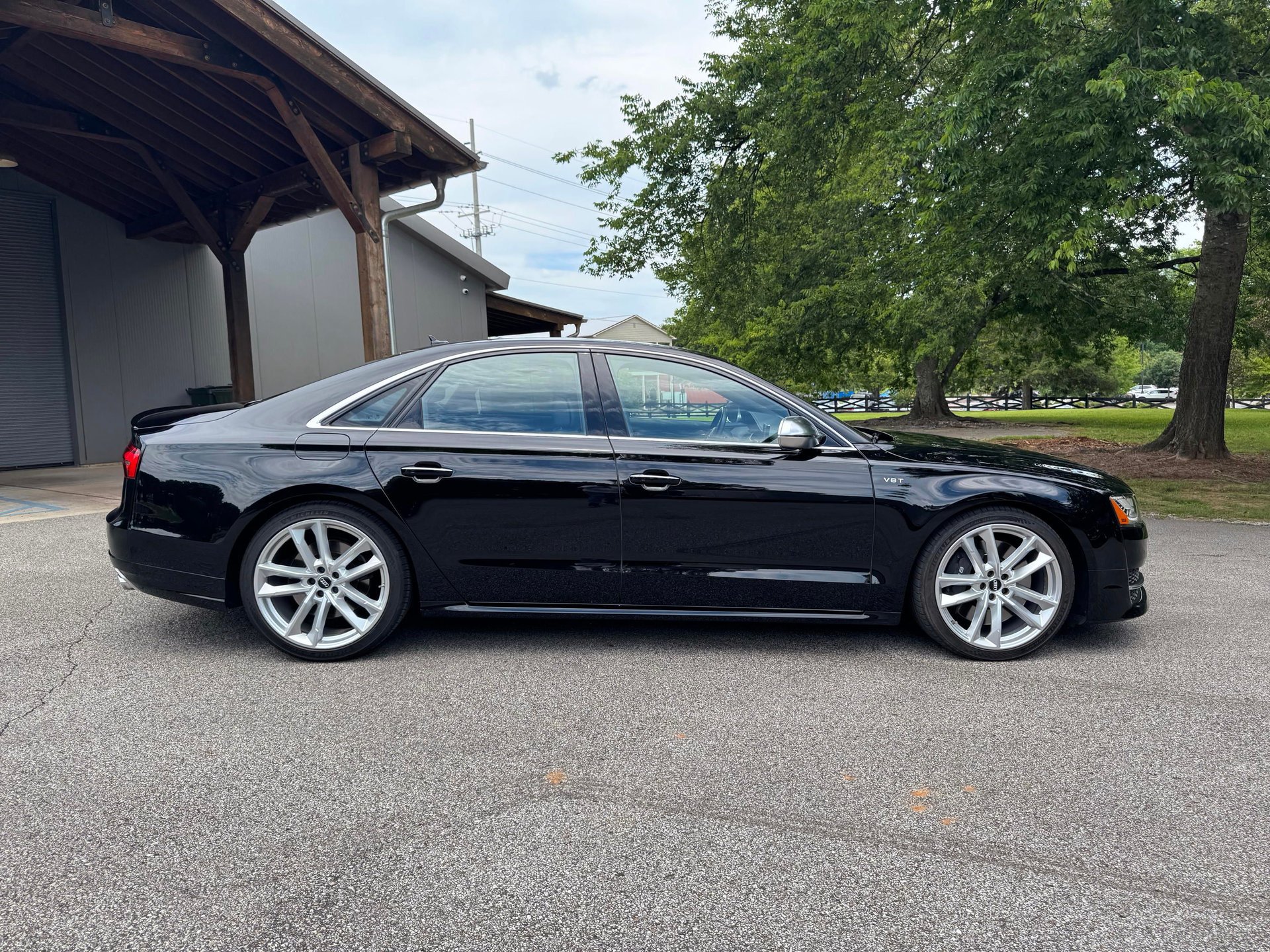 Used 2017 Audi S8 Plus AWD/4WD image 5