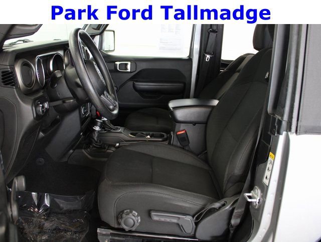 Used 2018 Jeep Wrangler Sport image 13