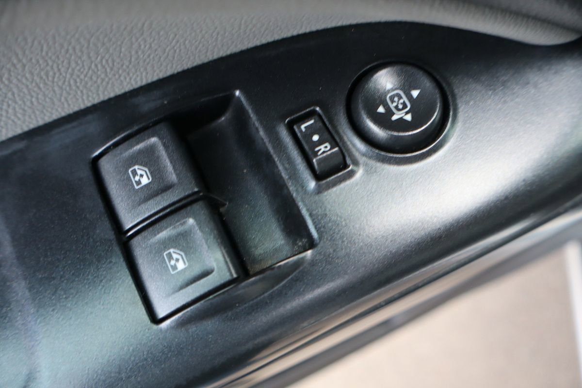 Used 2017 Chevrolet Colorado W/T w/ WT Convenience Package image 25