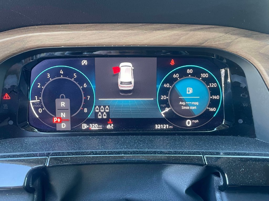 Used 2025 Volkswagen Atlas SE AWD/4WD image 23