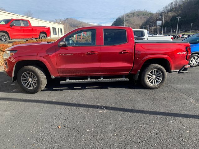 Used 2025 Chevrolet Colorado LT image 22