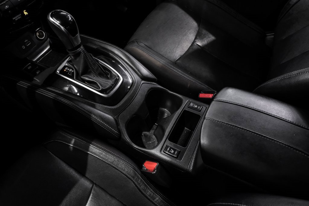 Used 2019 Nissan Rogue Sport SL w/ Premium Package image 31