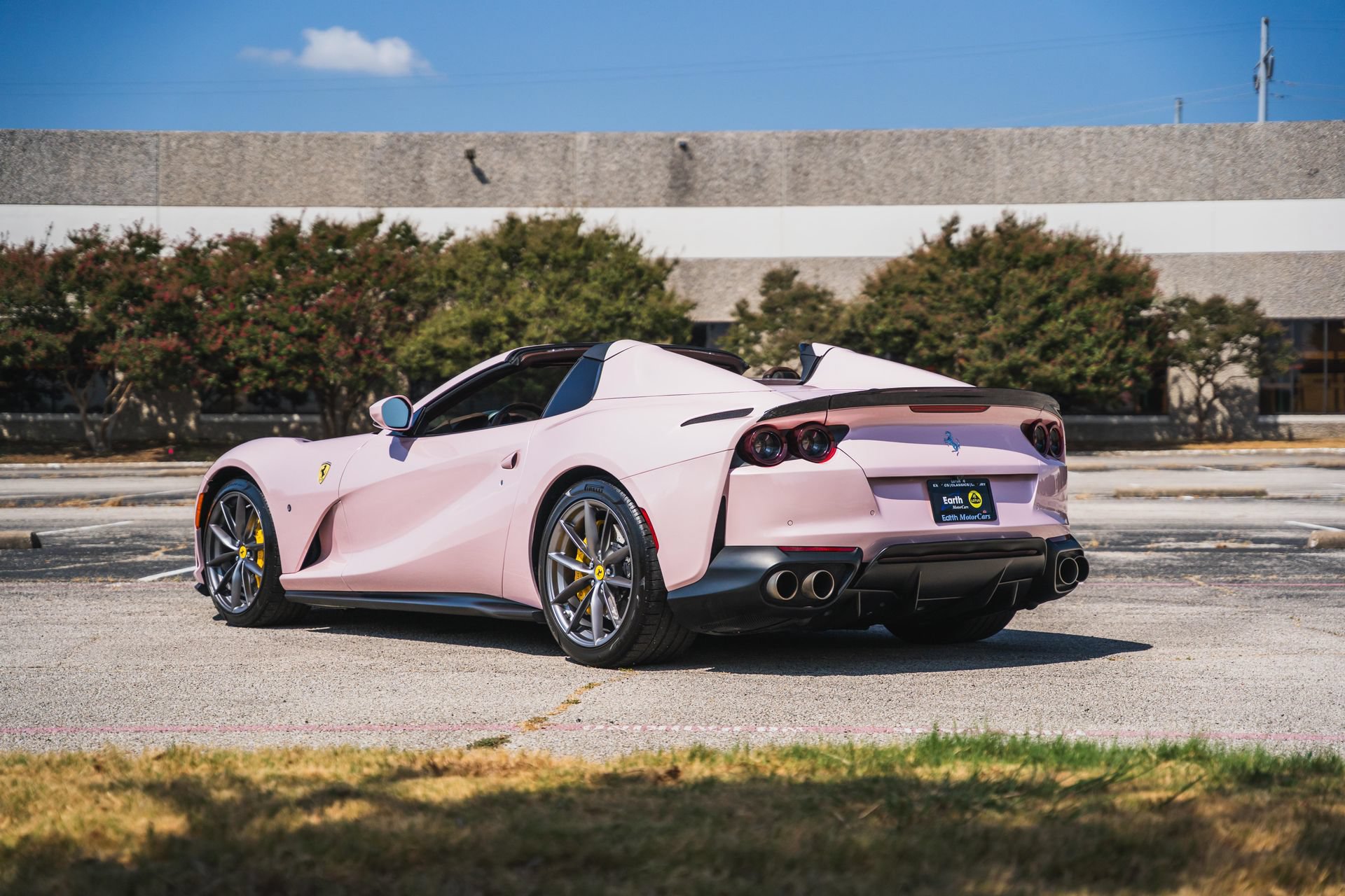 Used 2021 Ferrari 812 GTS RWD image 28