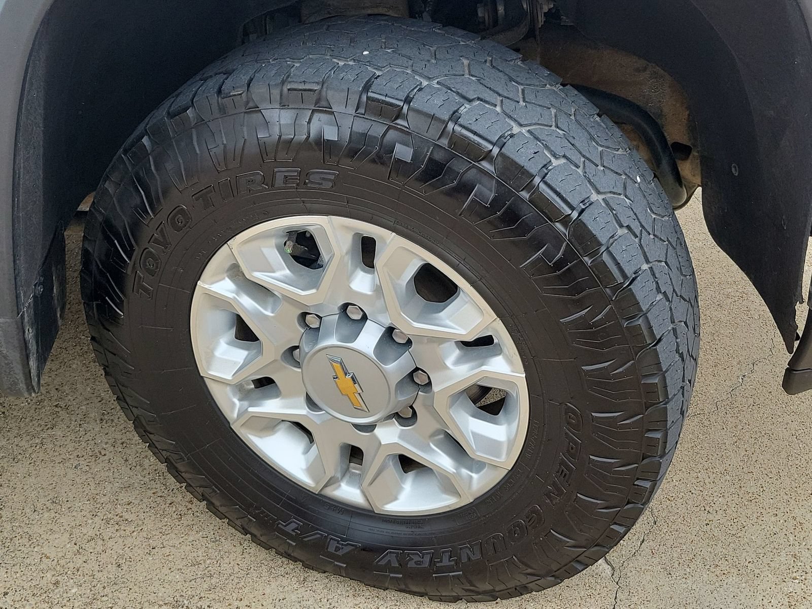 Certified 2024 Chevrolet Silverado 2500 LT AWD/4WD image 31