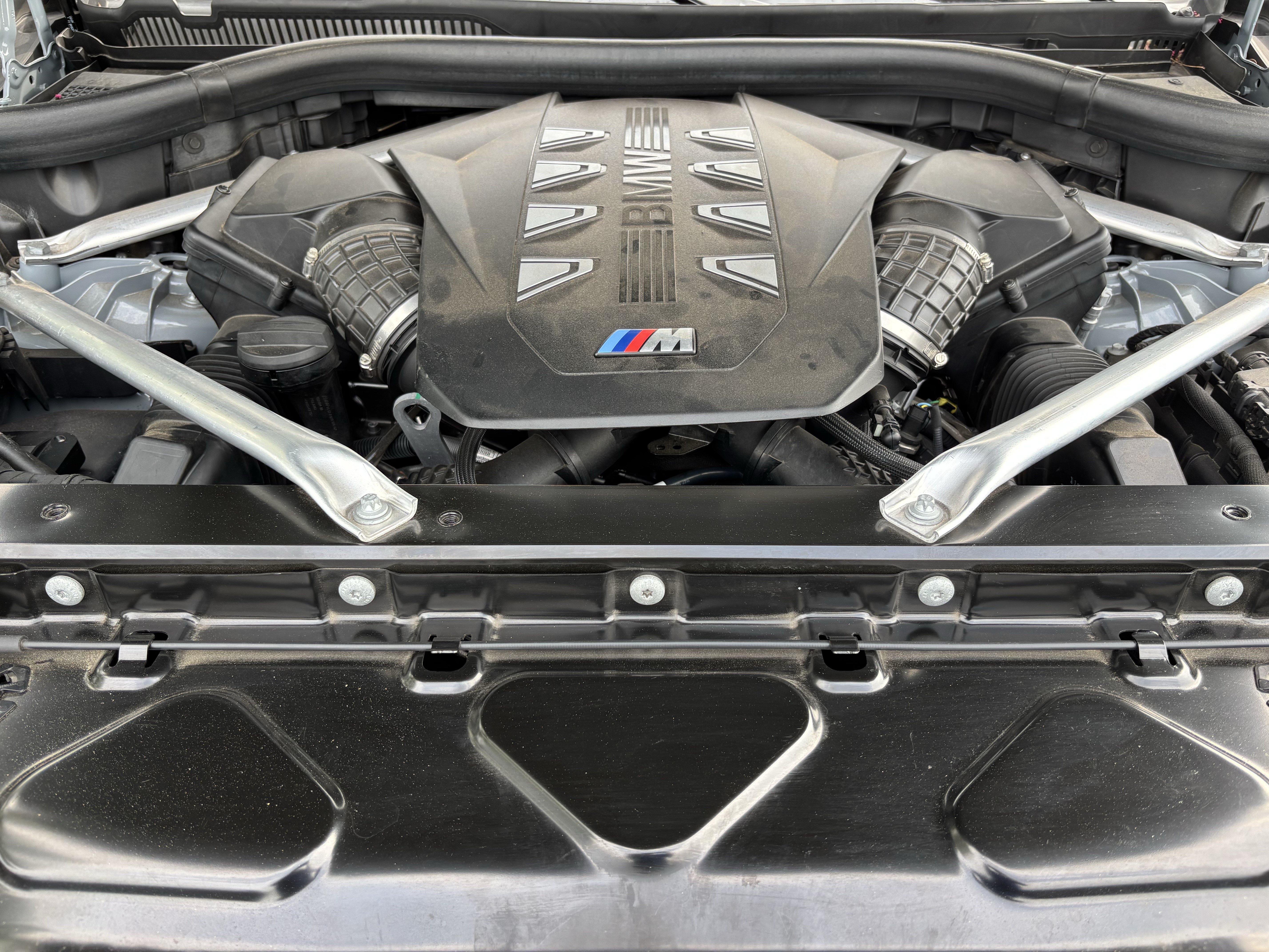 Used 2024 BMW X6 M60i AWD/4WD image 35