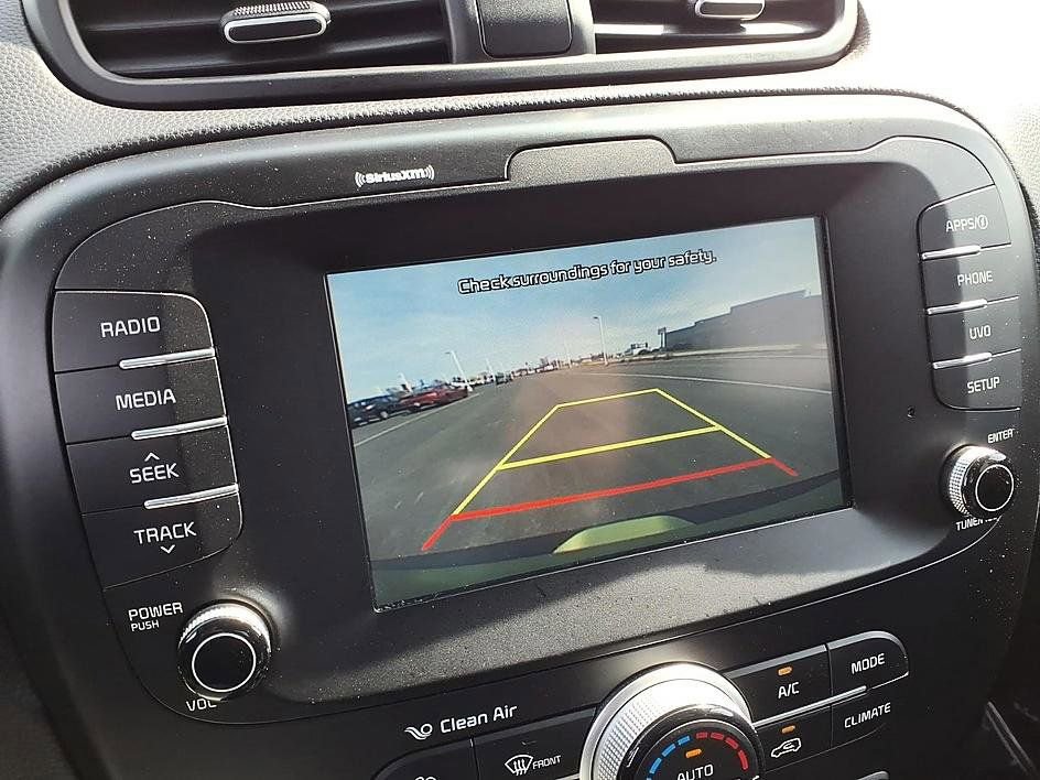 Used 2018 Kia Soul + image 30