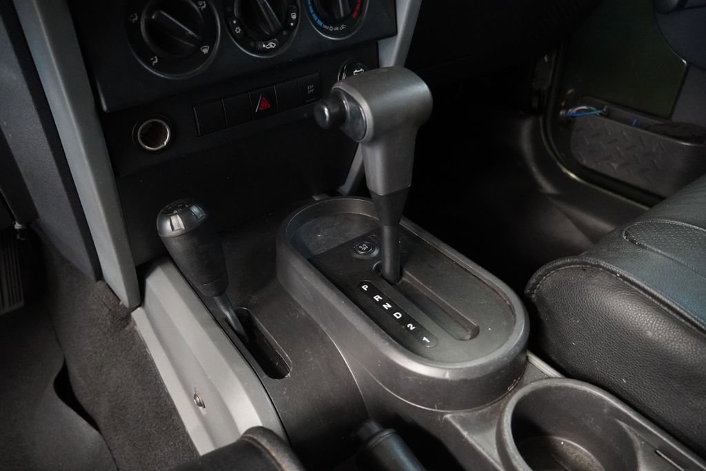 Used 2008 Jeep Wrangler Unlimited X AWD/4WD image 20