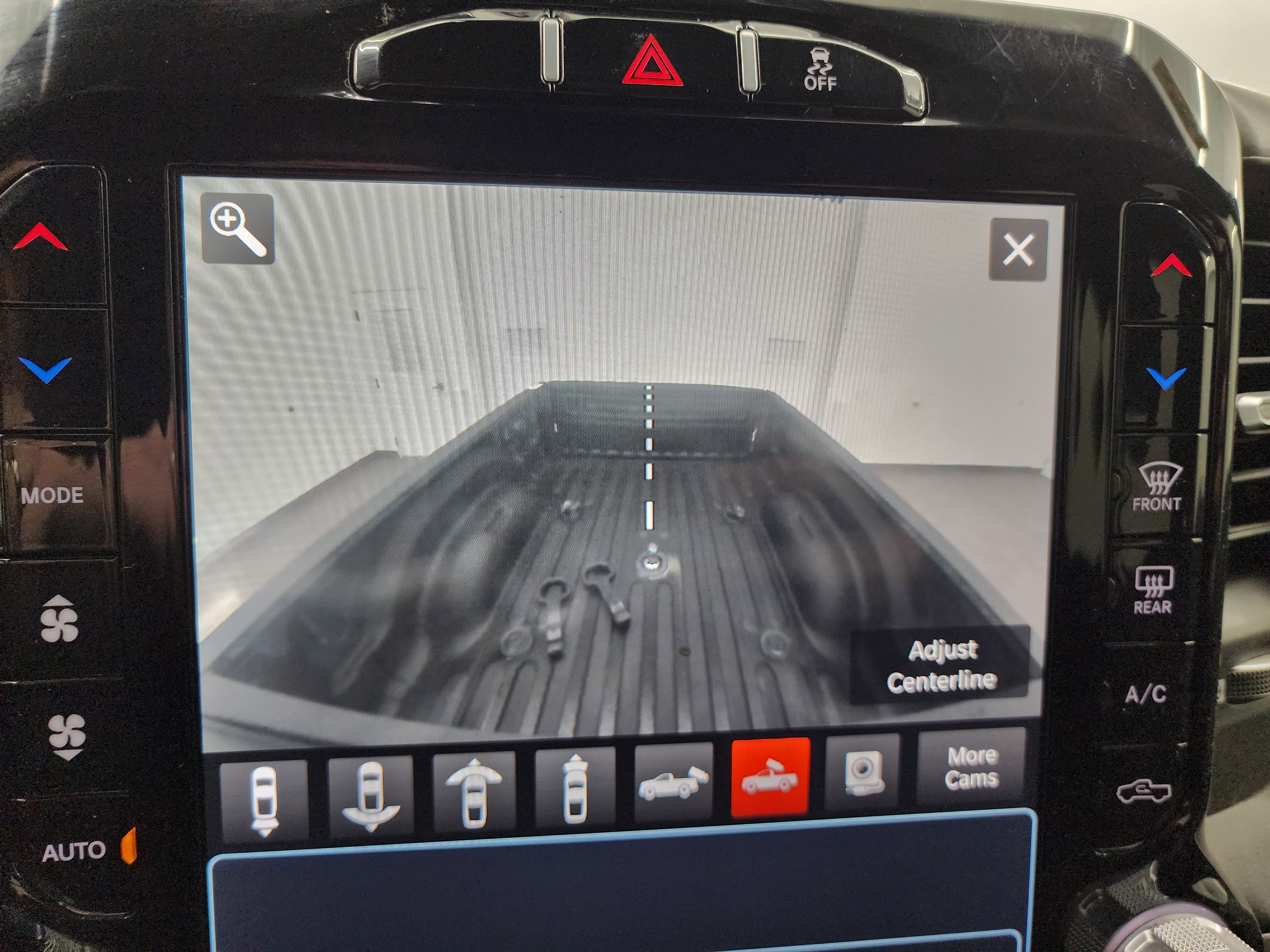 Used 2024 RAM 2500 Big Horn w/ Tech Package image 16