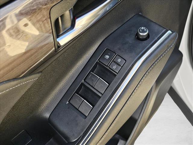 Used 2020 Toyota Highlander Limited image 20