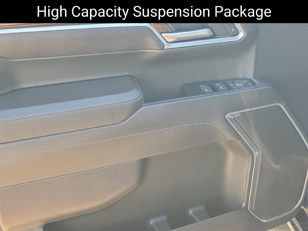 Used 2022 Chevrolet Silverado 1500 RST w/ Protection Package AWD/4WD image 9